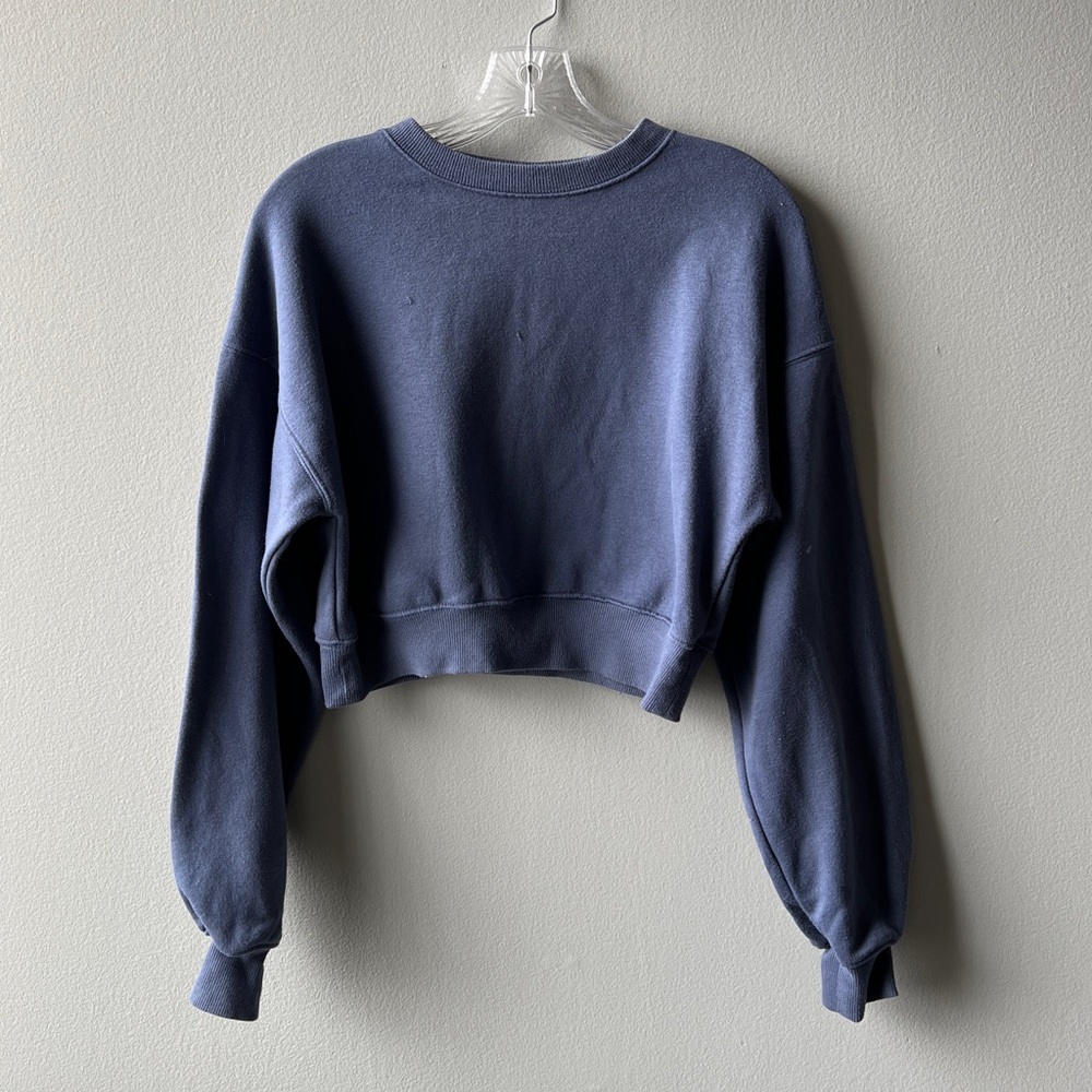 Wild Fable Blue Cropped Sweatshirt
